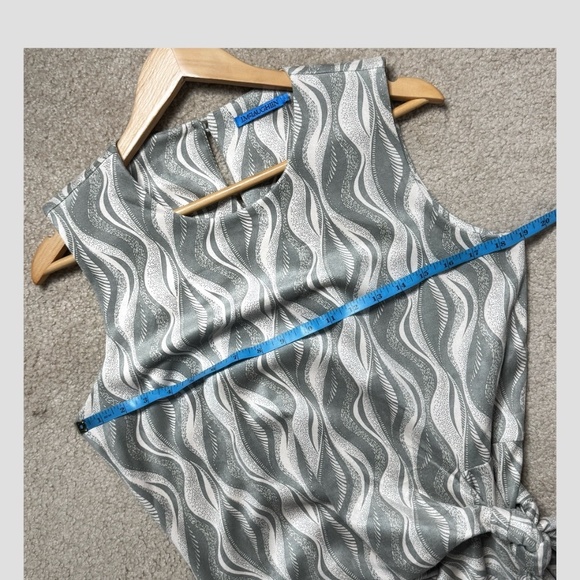 NWT J. McLaughlin Dress Elora Sleeveless Faux Wrap Dress Retro Sway  Sz Large - Picture 9 of 15